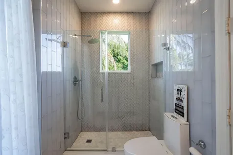 2530 NE 31st Court Lighthouse Point FL 33064