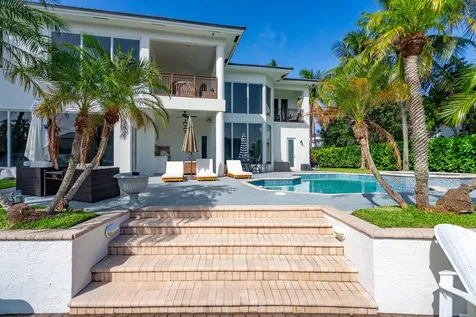2530 NE 31st Court Lighthouse Point FL 33064
