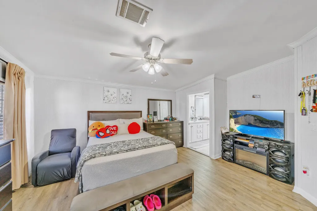 138 Plantation Boulevard Greenacres FL 33467