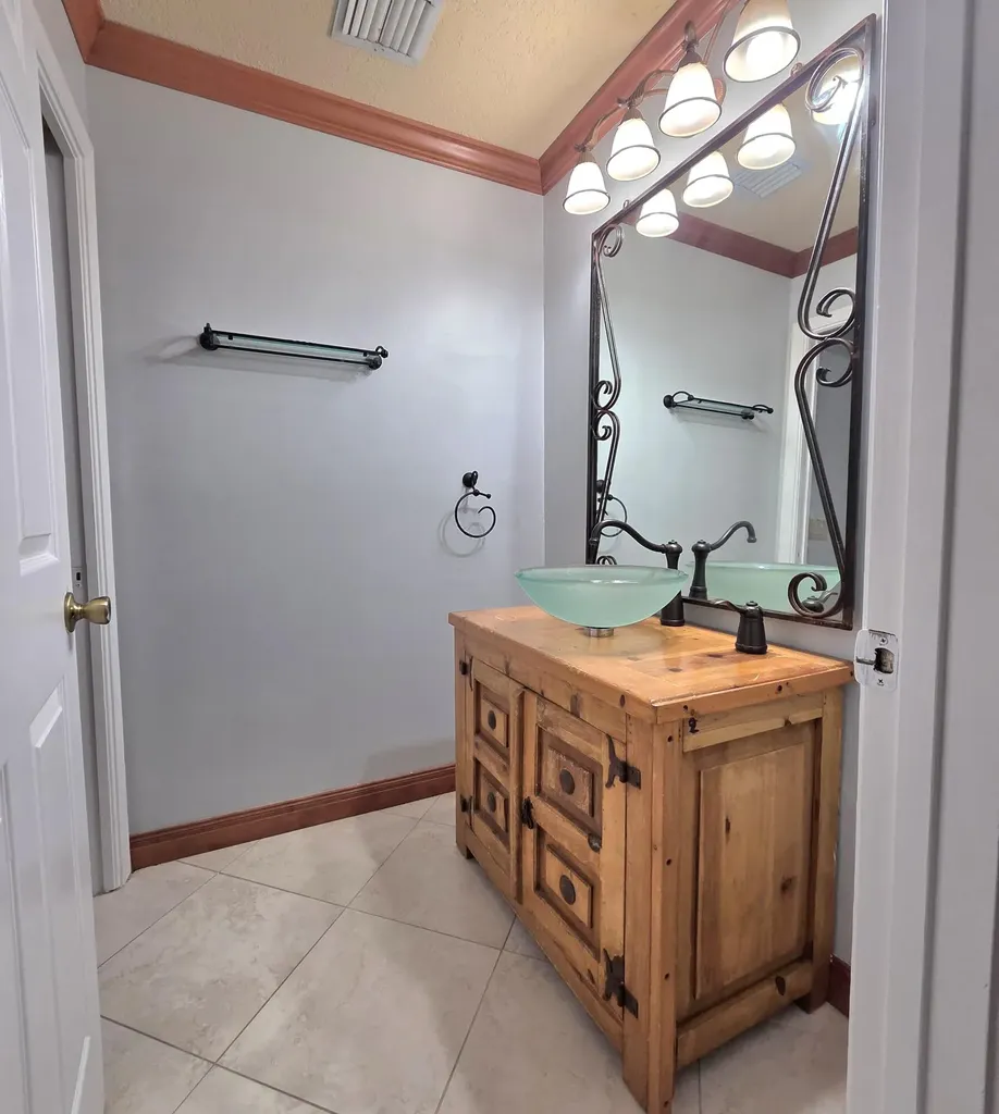 13616 Northumberland Circle Wellington FL 33414