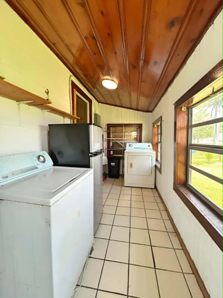 315 Avenue J Moore Haven FL 33471