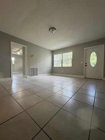 1605 N 42nd Street Fort Pierce FL 34947