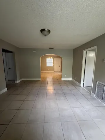 1605 N 42nd Street Fort Pierce FL 34947