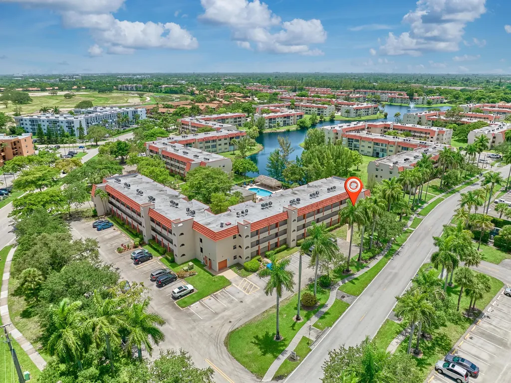 3091 E Sunrise Lakes Drive E Sunrise FL 33322