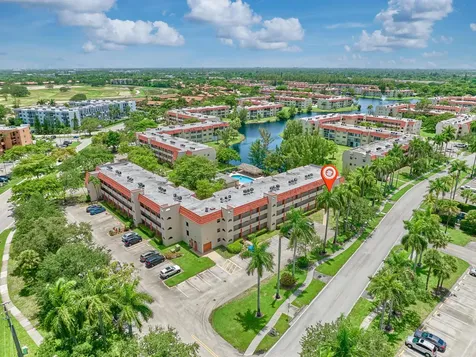 3091 E Sunrise Lakes Drive E Sunrise FL 33322