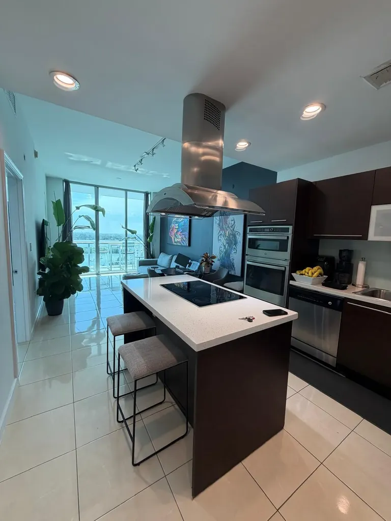 7930 East Drive North Bay Village FL 33141