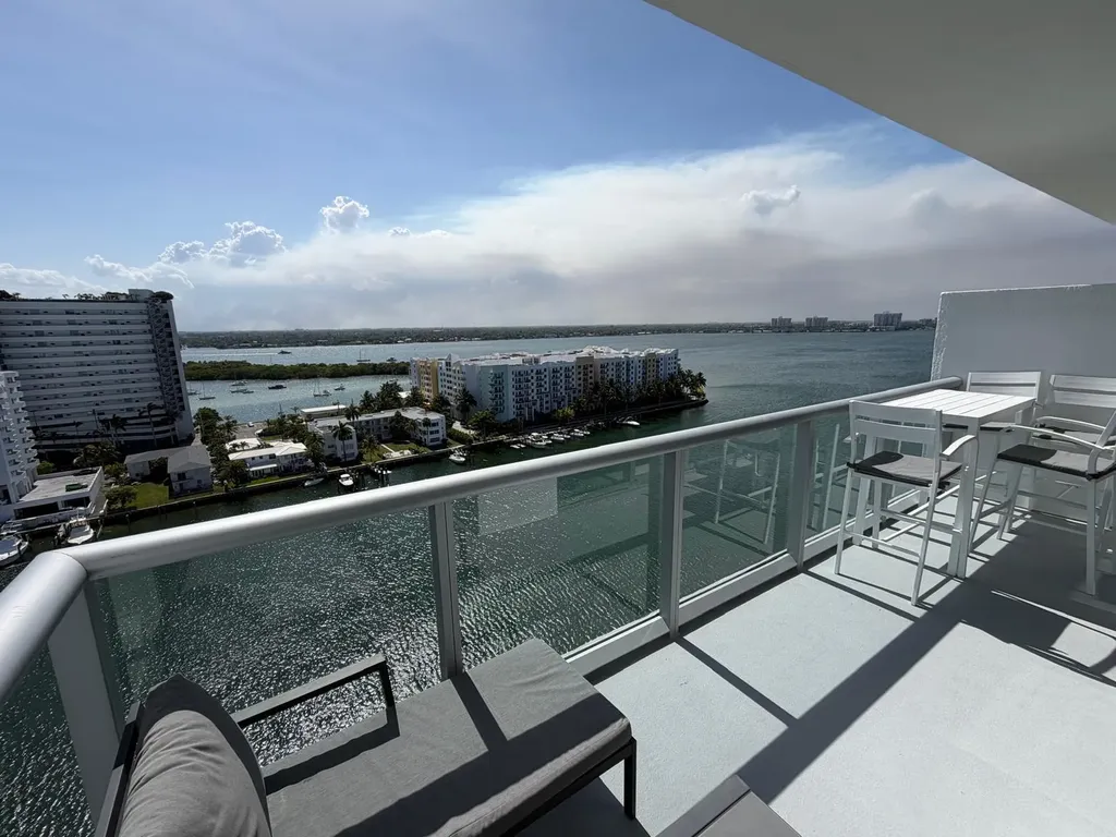 7930 East Drive North Bay Village FL 33141