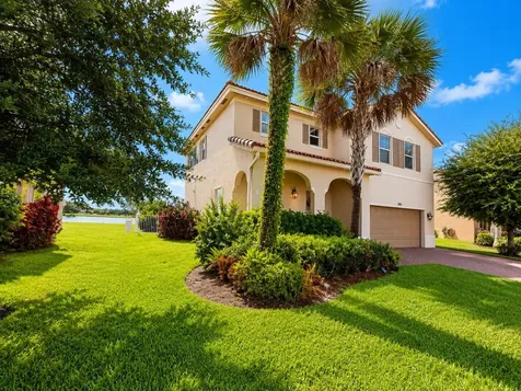 850 Gairloch Lane Fort Pierce FL 34947