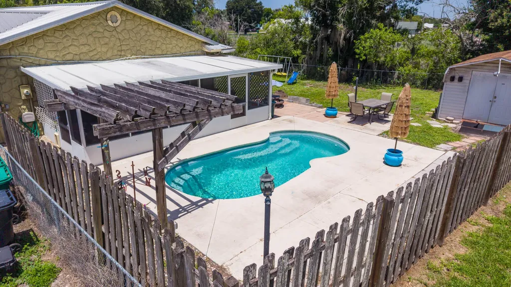 6911 SE 88th Boulevard Okeechobee FL 34974
