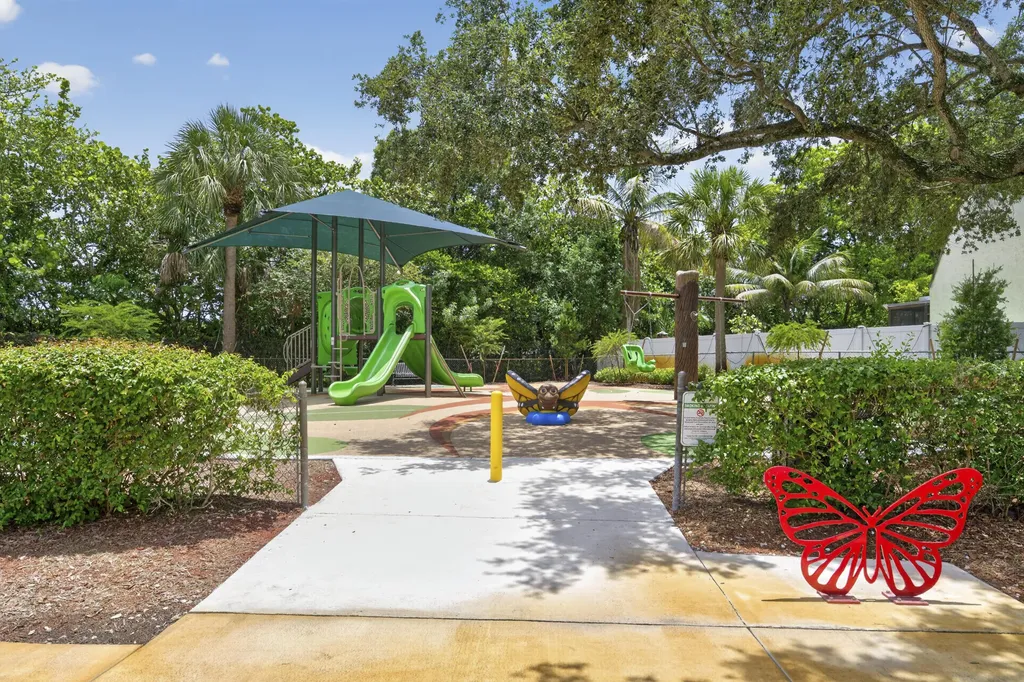 292 Sunshine Drive Coconut Creek FL 33066