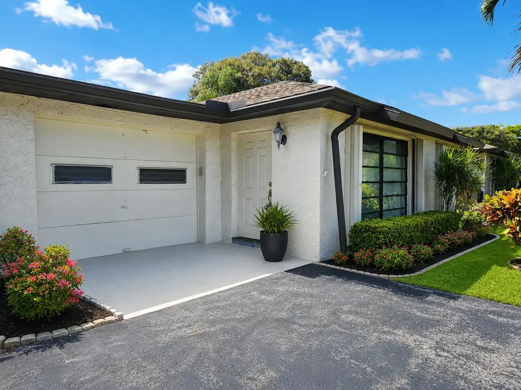 4763 Storkwood Terrace Boynton Beach FL 33436
