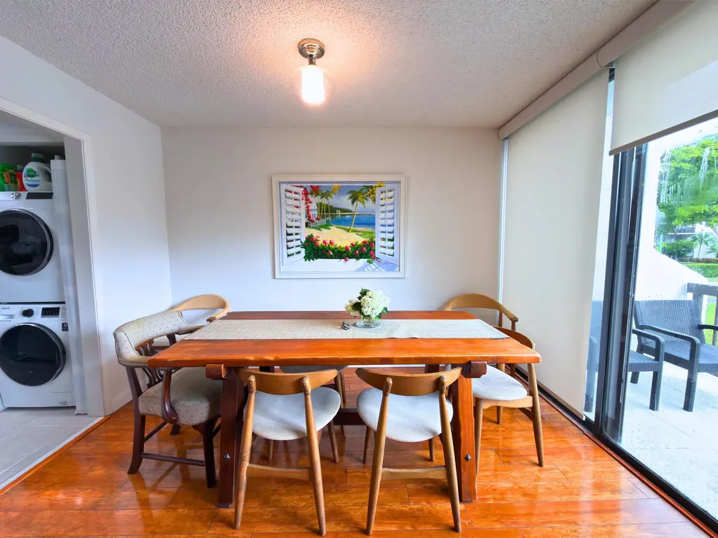 1204 Bridgewood Place Boca Raton FL 33434