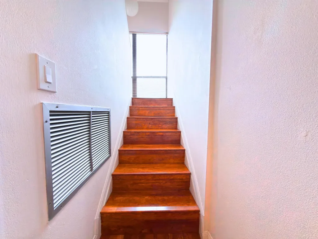 1204 Bridgewood Place Boca Raton FL 33434