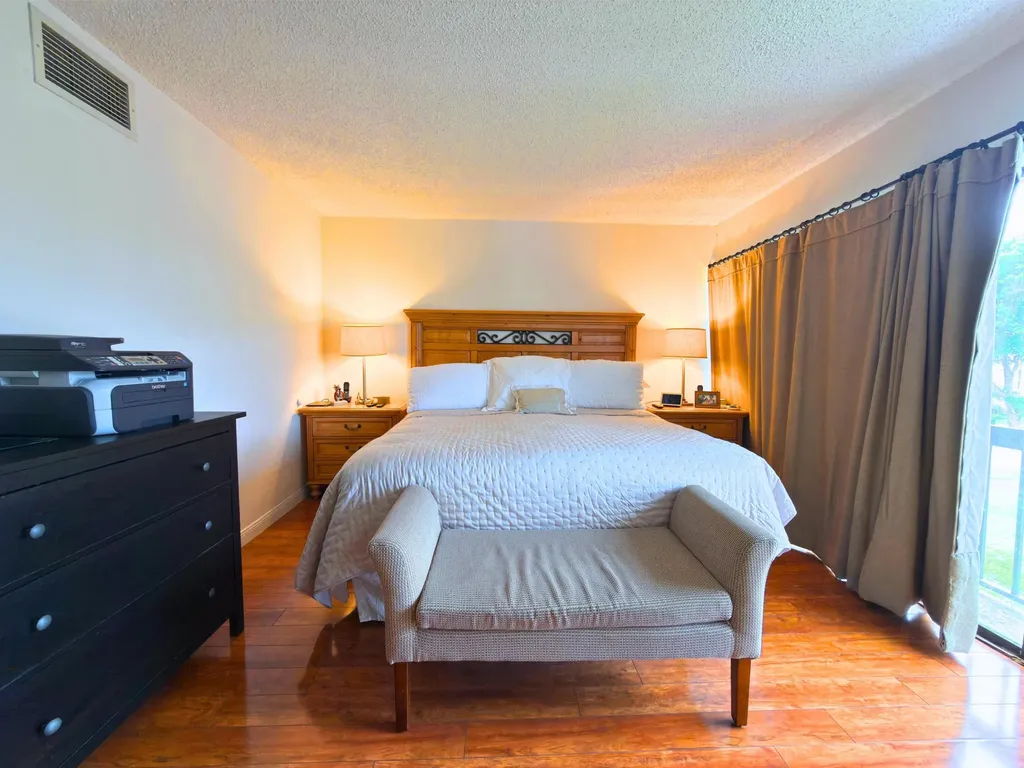 1204 Bridgewood Place Boca Raton FL 33434