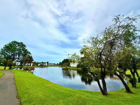 1204 Bridgewood Place Boca Raton FL 33434