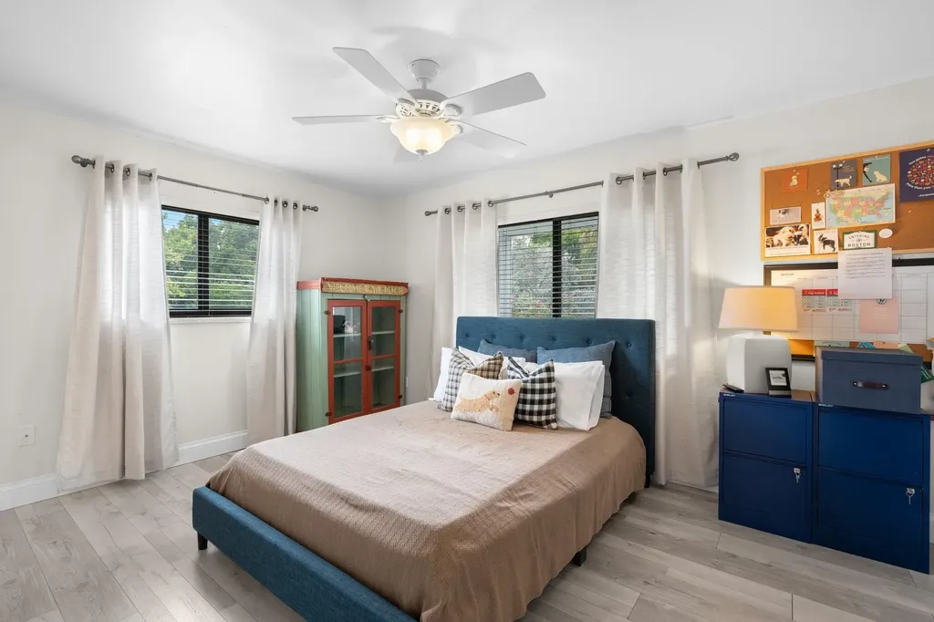 2116 NE 44th Street Lighthouse Point FL 33064