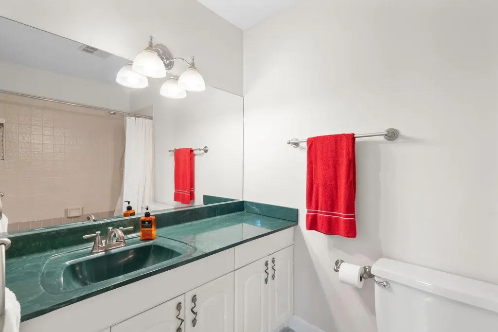 2116 NE 44th Street Lighthouse Point FL 33064