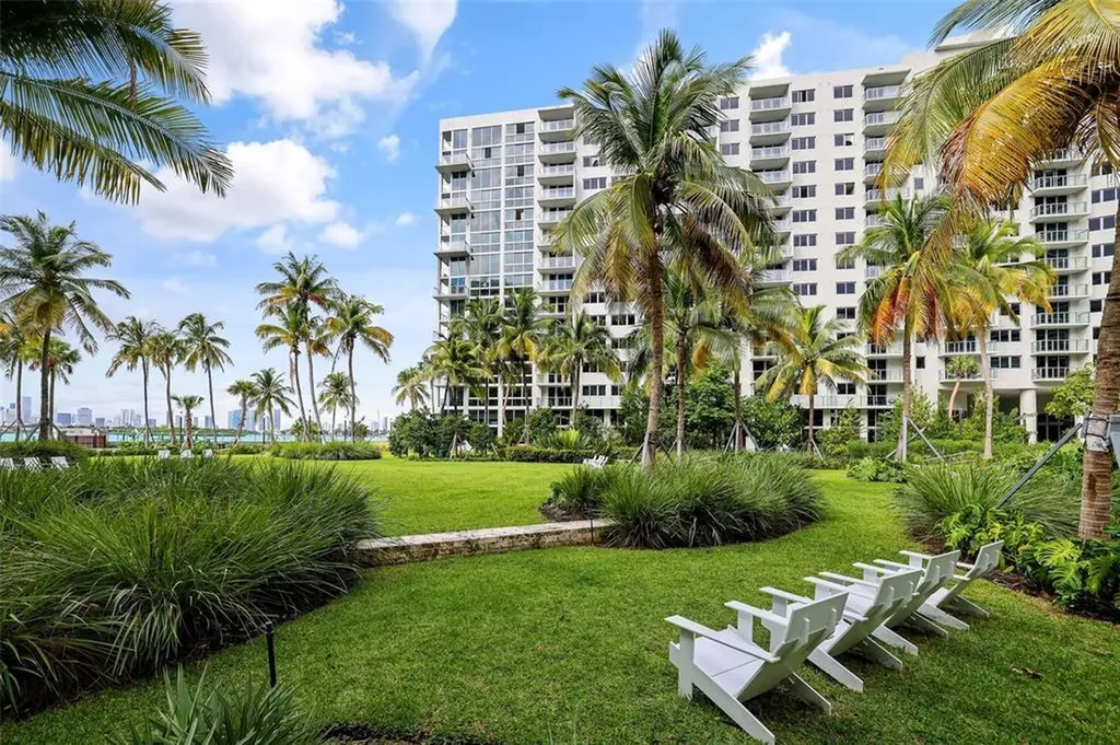 1500 Bay Road Miami Beach FL 33139