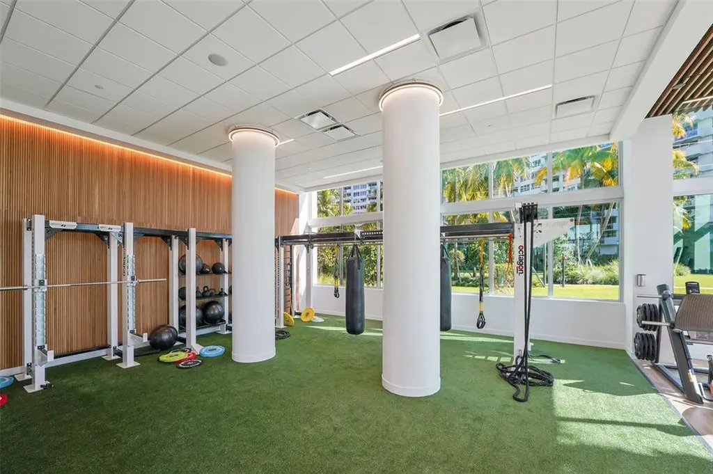 1500 Bay Road Miami Beach FL 33139