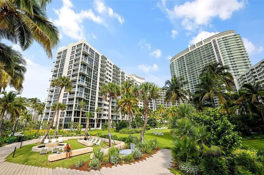 1500 Bay Road Miami Beach FL 33139