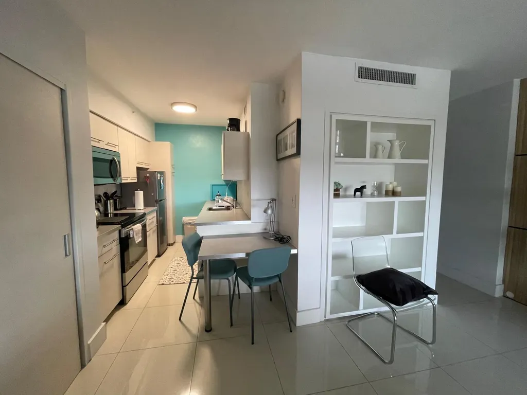 1500 Bay Road Miami Beach FL 33139