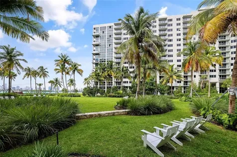 1500 Bay Road Miami Beach FL 33139