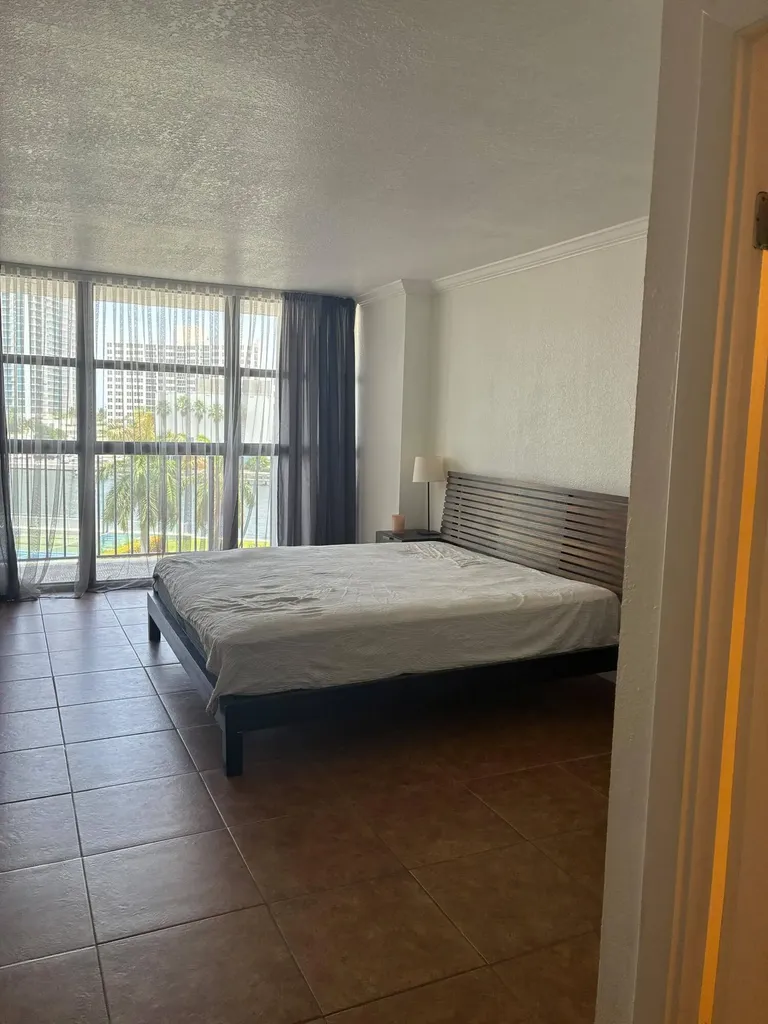 400 Leslie Drive Hallandale Beach FL 33009