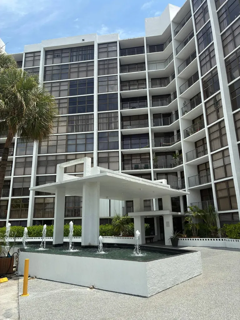 400 Leslie Drive Hallandale Beach FL 33009