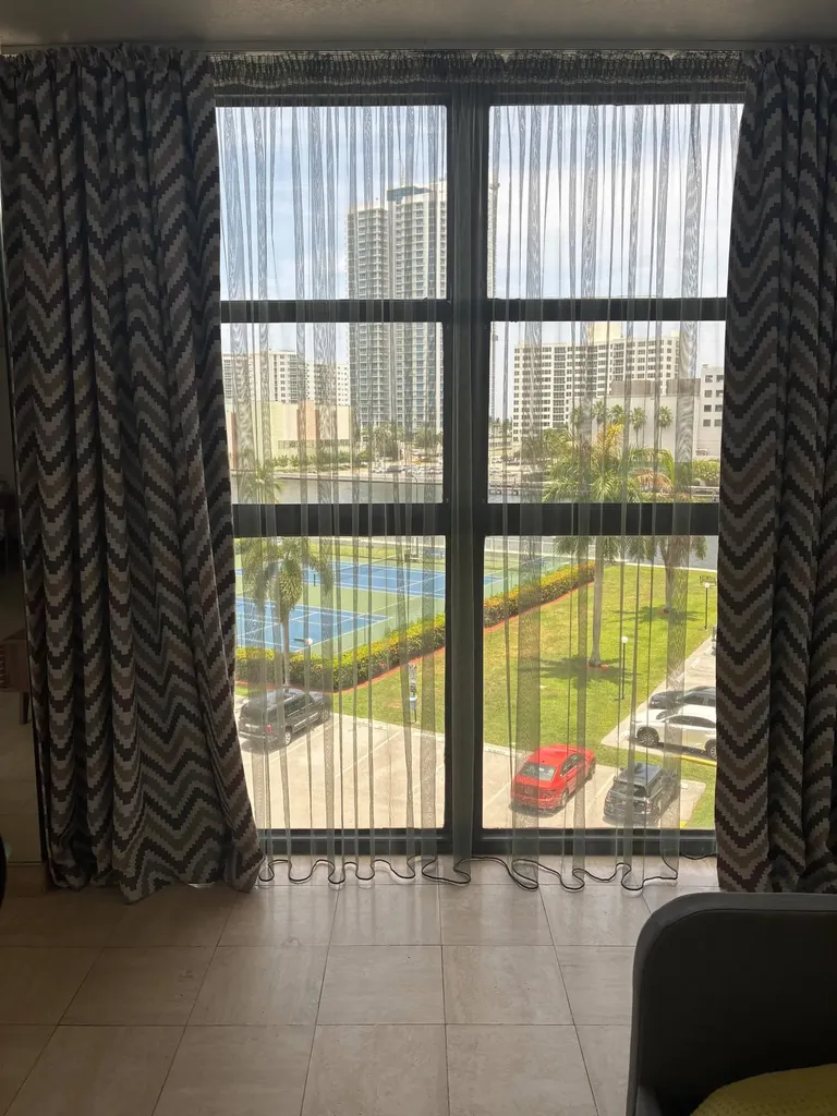400 Leslie Drive Hallandale Beach FL 33009