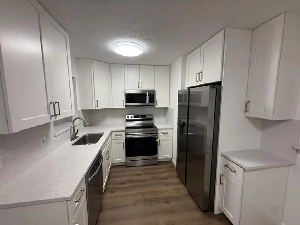 2008 SW Hampshire Lane Port St Lucie FL 34953