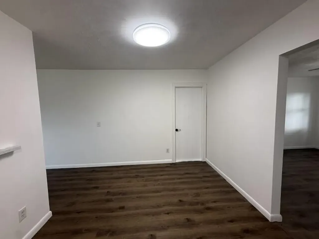 2008 SW Hampshire Lane Port St Lucie FL 34953