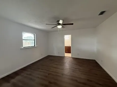 2008 SW Hampshire Lane Port St Lucie FL 34953