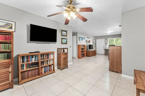 417 Upland Road West Palm Beach FL 33401
