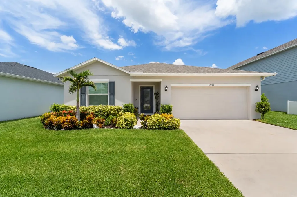 10788 SW Vasari Way Port St Lucie FL 34987