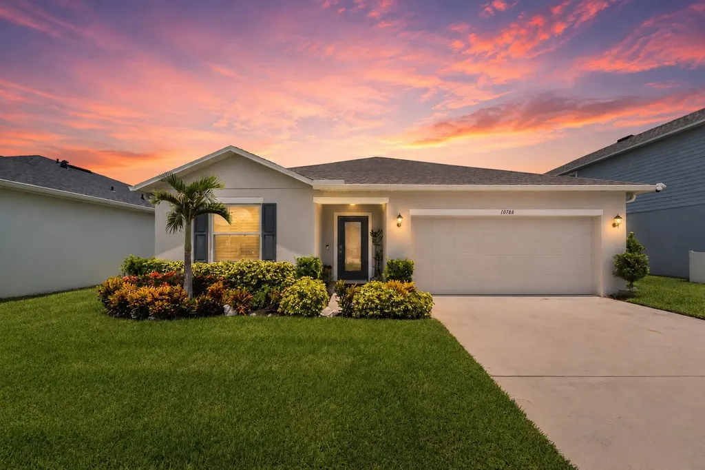 10788 SW Vasari Way Port St Lucie FL 34987