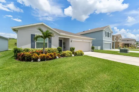 10788 SW Vasari Way Port St Lucie FL 34987