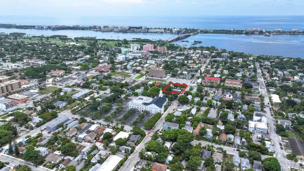 131 S Federal Highway Lake Worth Beach FL 33460