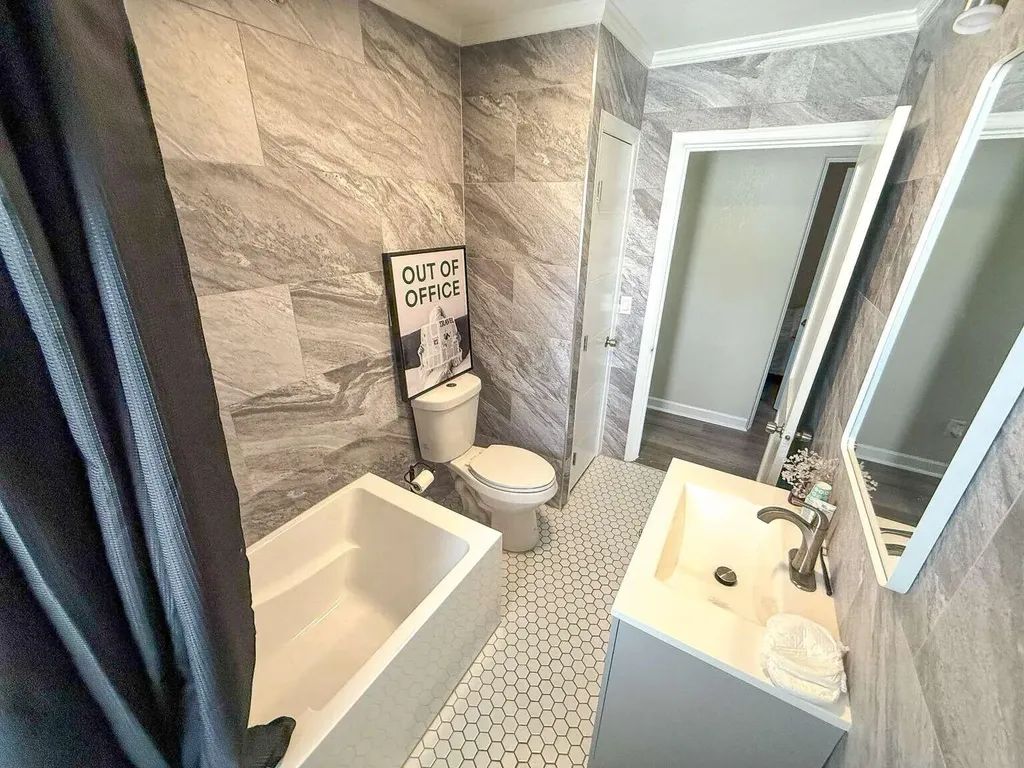 131 S Federal Highway Lake Worth Beach FL 33460