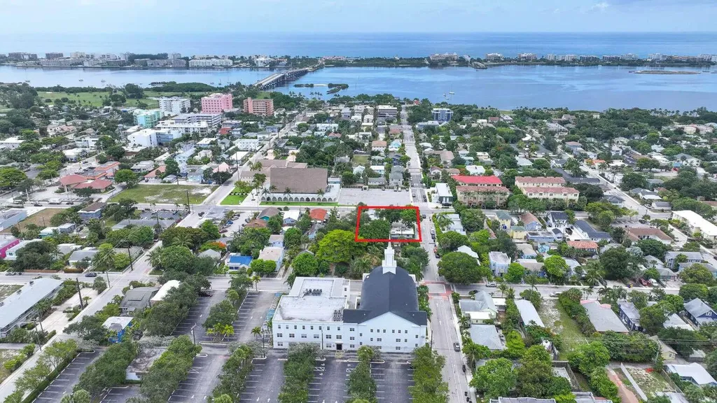 131 S Federal Highway Lake Worth Beach FL 33460