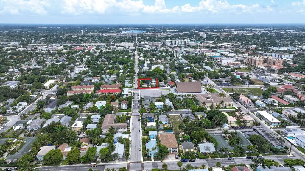 131 S Federal Highway Lake Worth Beach FL 33460