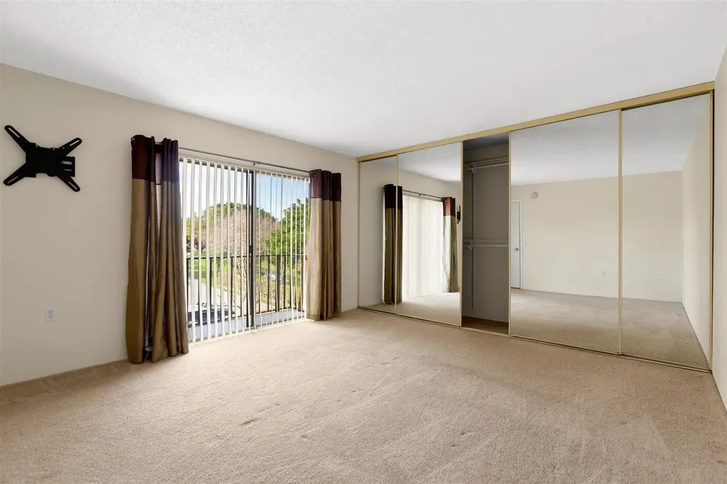 3229 Gardens E Drive Palm Beach Gardens FL 33410
