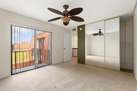 3229 Gardens E Drive Palm Beach Gardens FL 33410