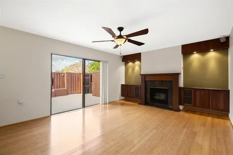3229 Gardens E Drive Palm Beach Gardens FL 33410