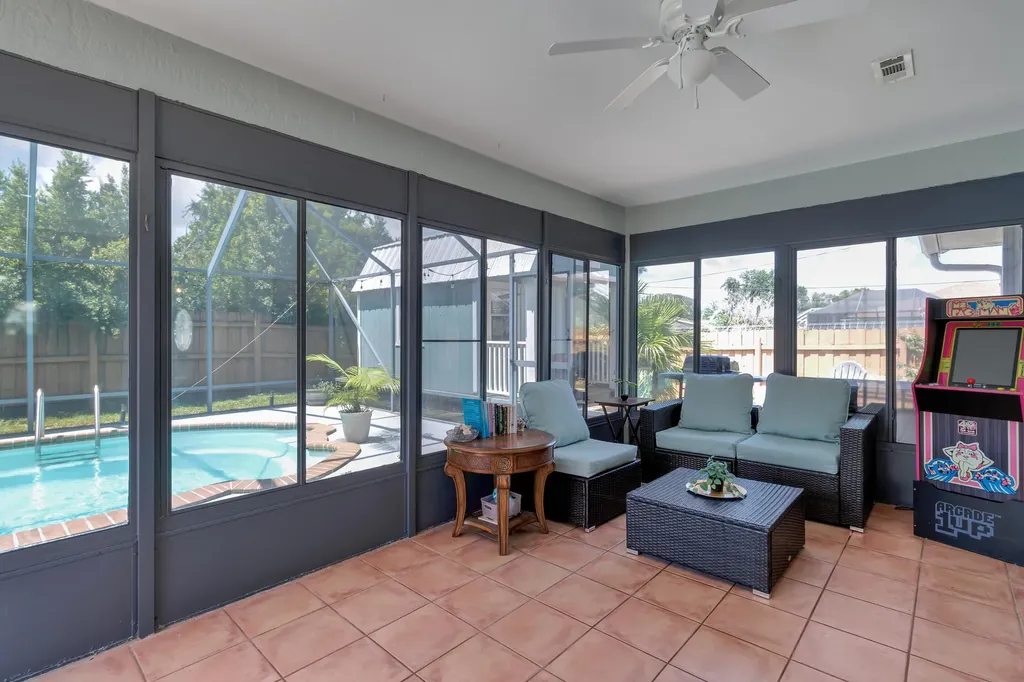 843 Vocelle Avenue Sebastian FL 32958