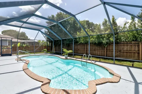843 Vocelle Avenue Sebastian FL 32958