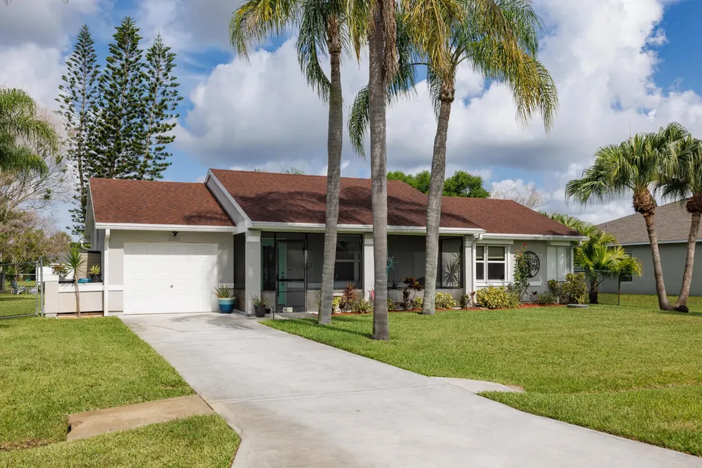 2502 SE University Terrace Port St Lucie FL 34952