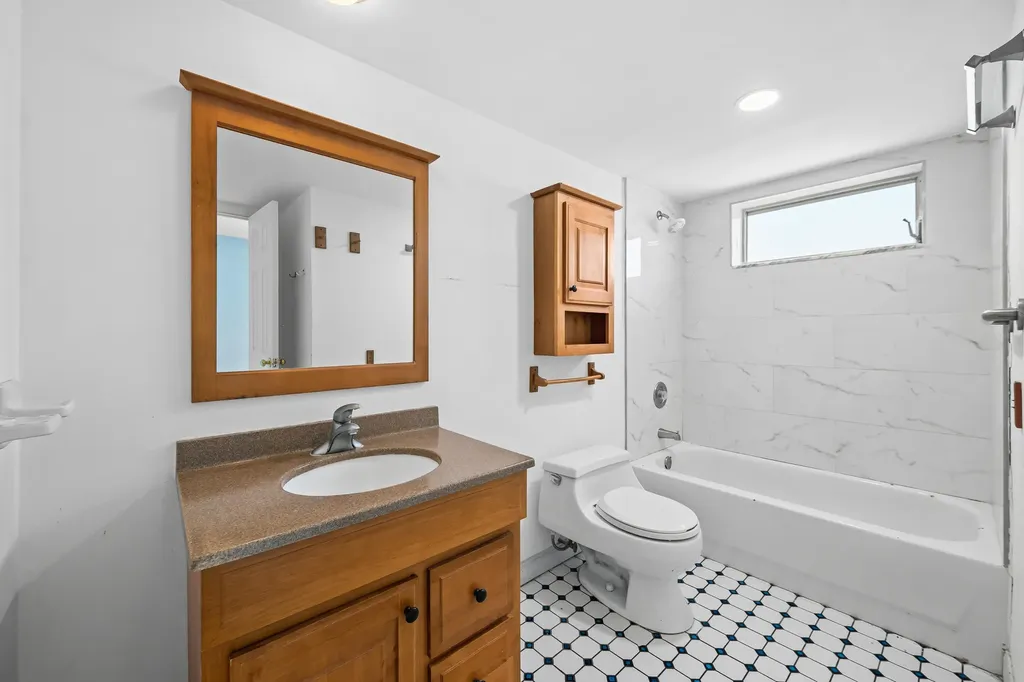 1407 NE 56th Street Fort Lauderdale FL 33334