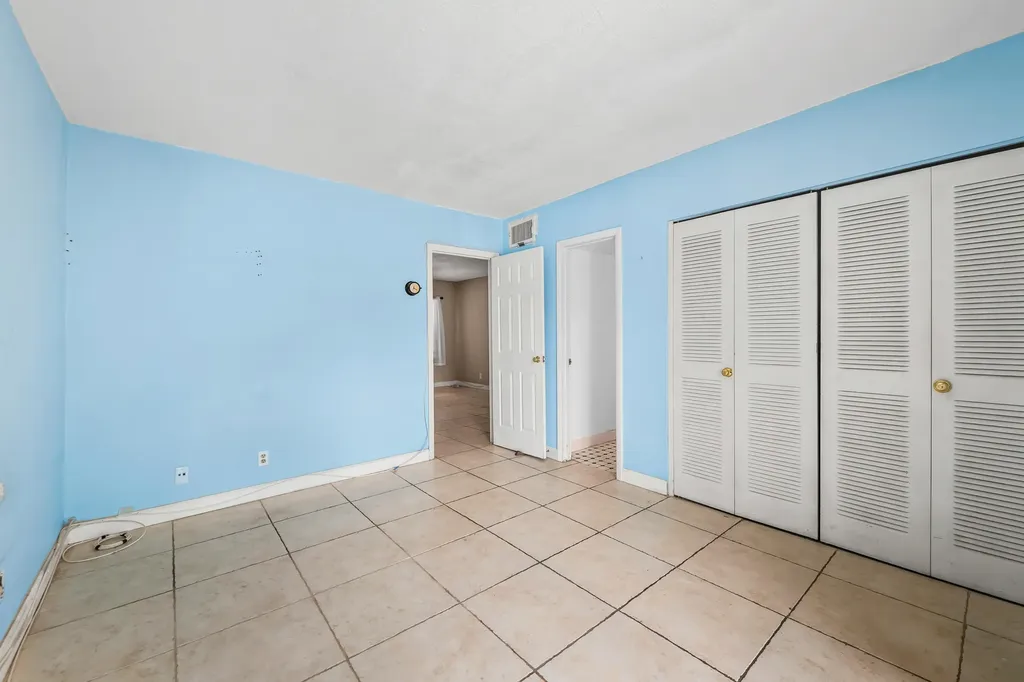1407 NE 56th Street Fort Lauderdale FL 33334