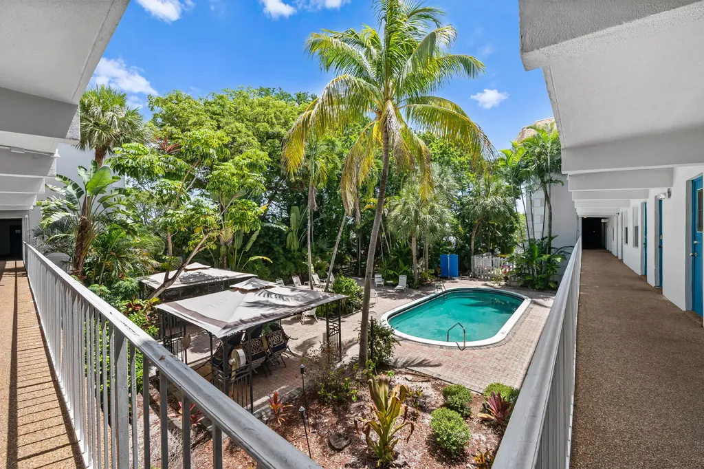 1407 NE 56th Street Fort Lauderdale FL 33334