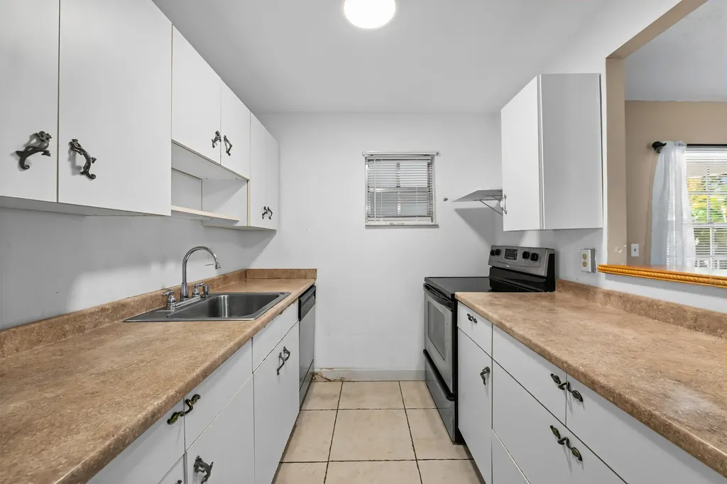 1407 NE 56th Street Fort Lauderdale FL 33334
